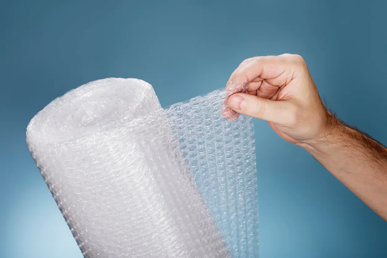 The_Different_Types_of_Bubble_Wrap_and_Their_Uses نایلون حبابدار